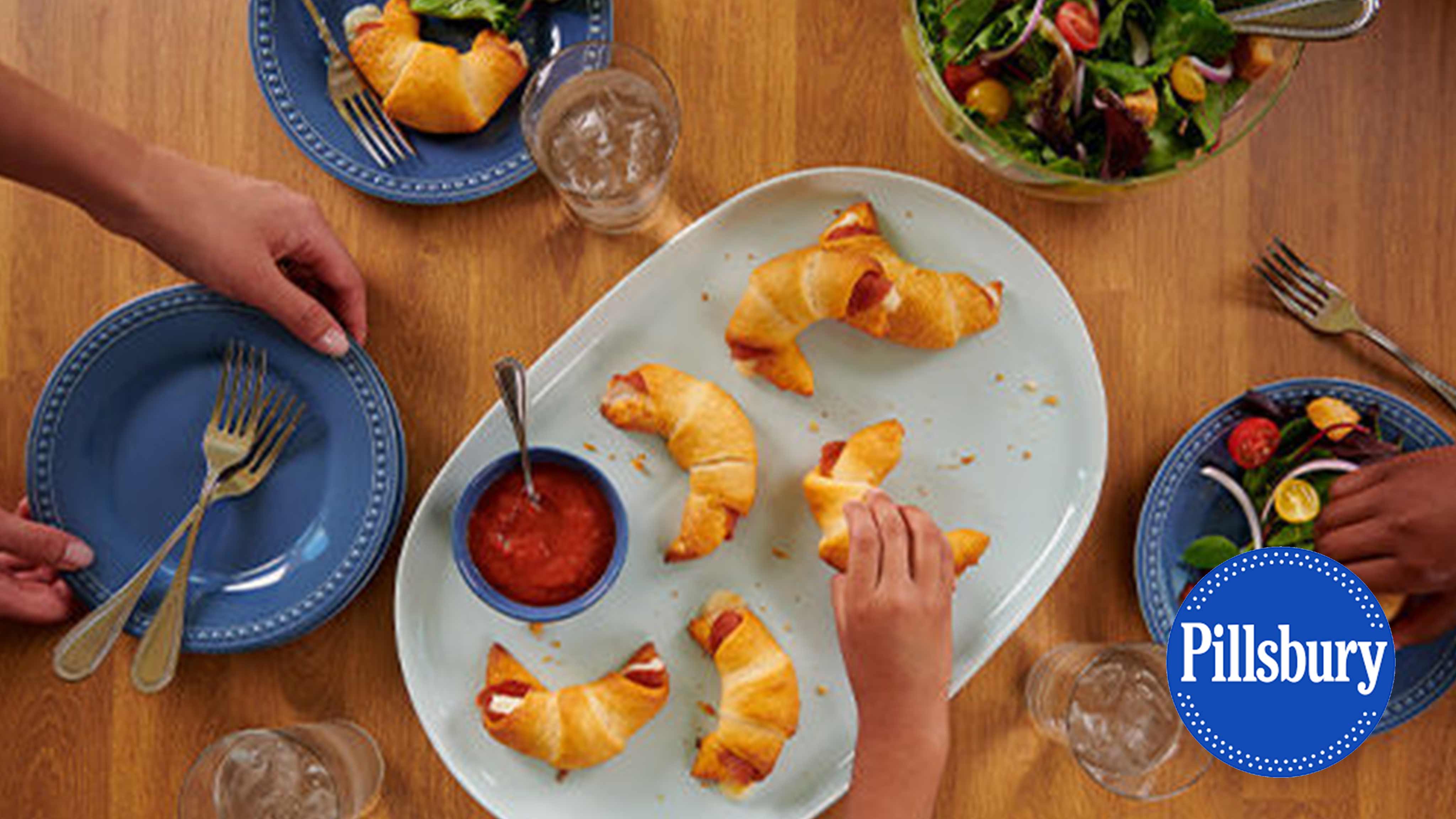 Image for Recipe Pepperoni Pizza Crescent Rolls