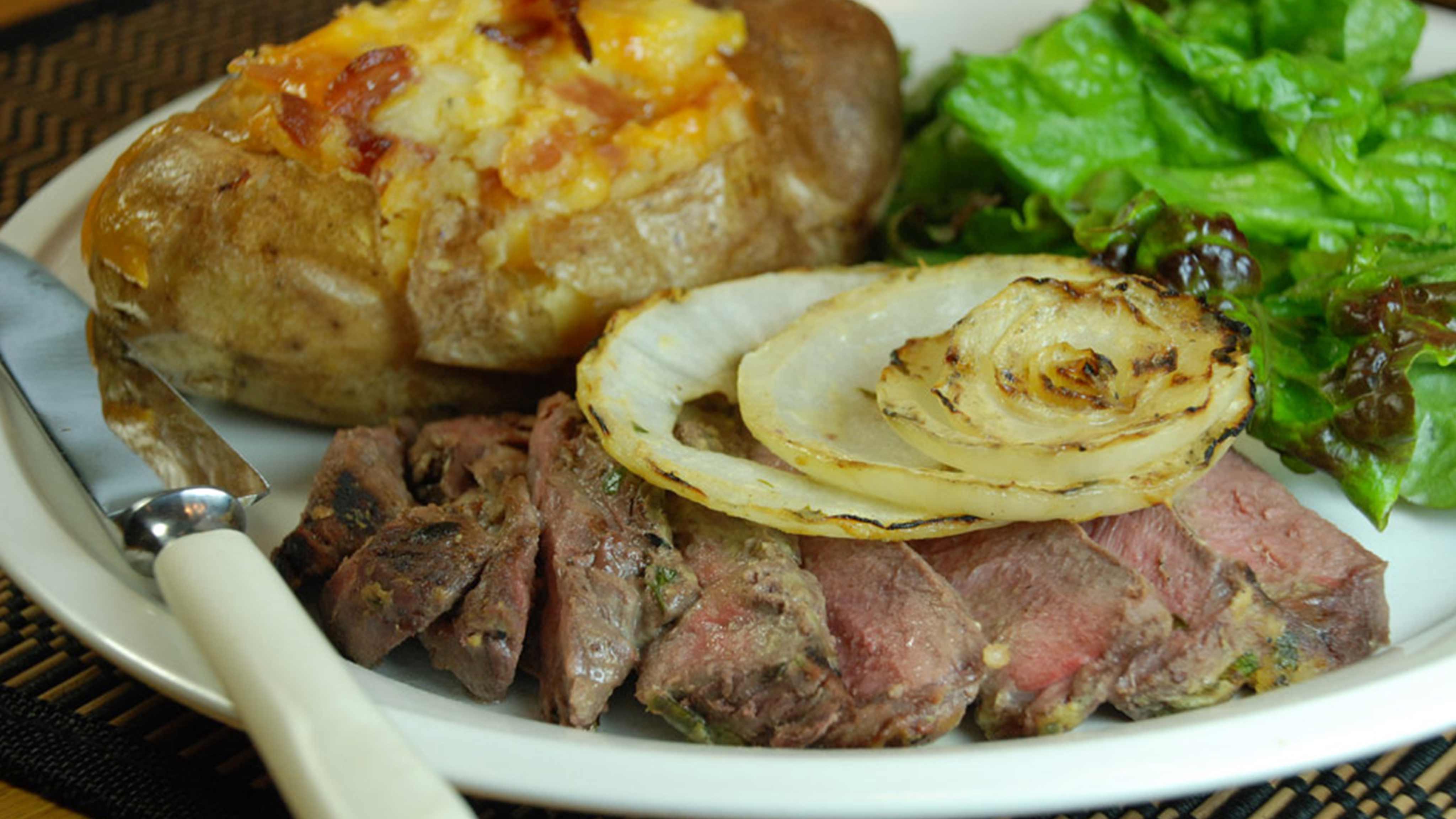 Image for Recipe Glazed Steak with Grilled Onions