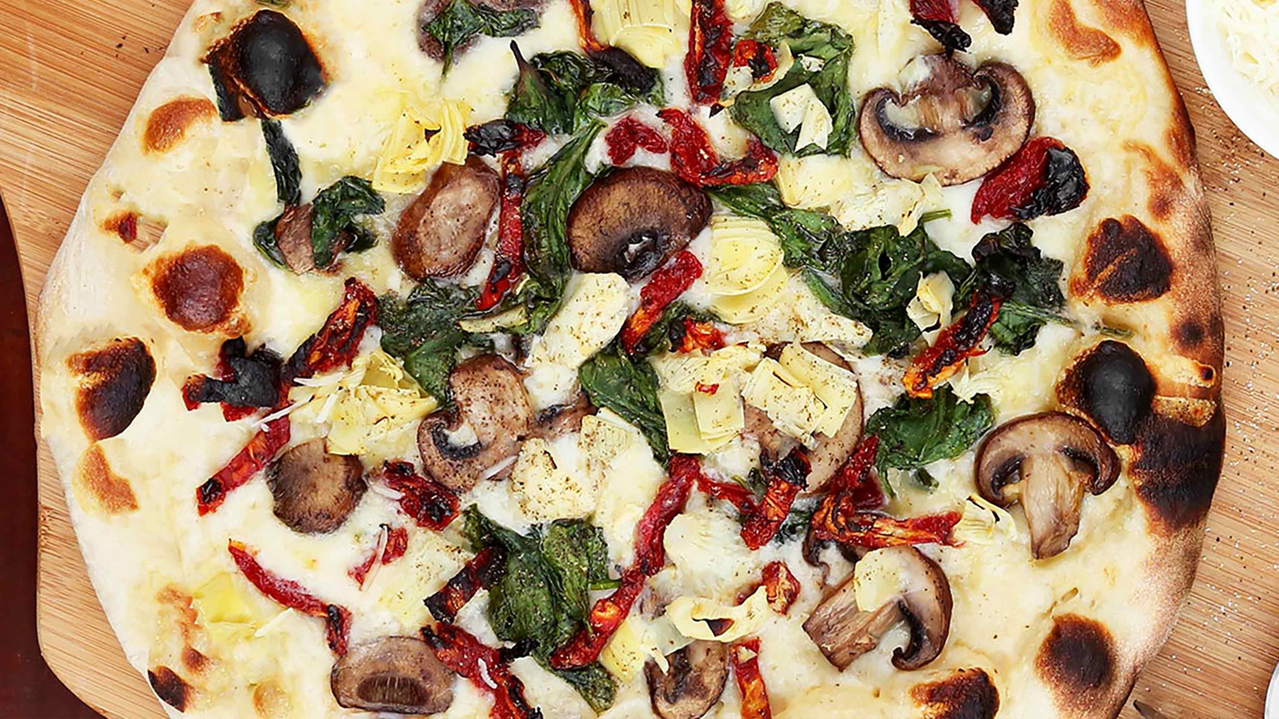 Image for Recipe Spinach and Mushroom Alfredo Pizza