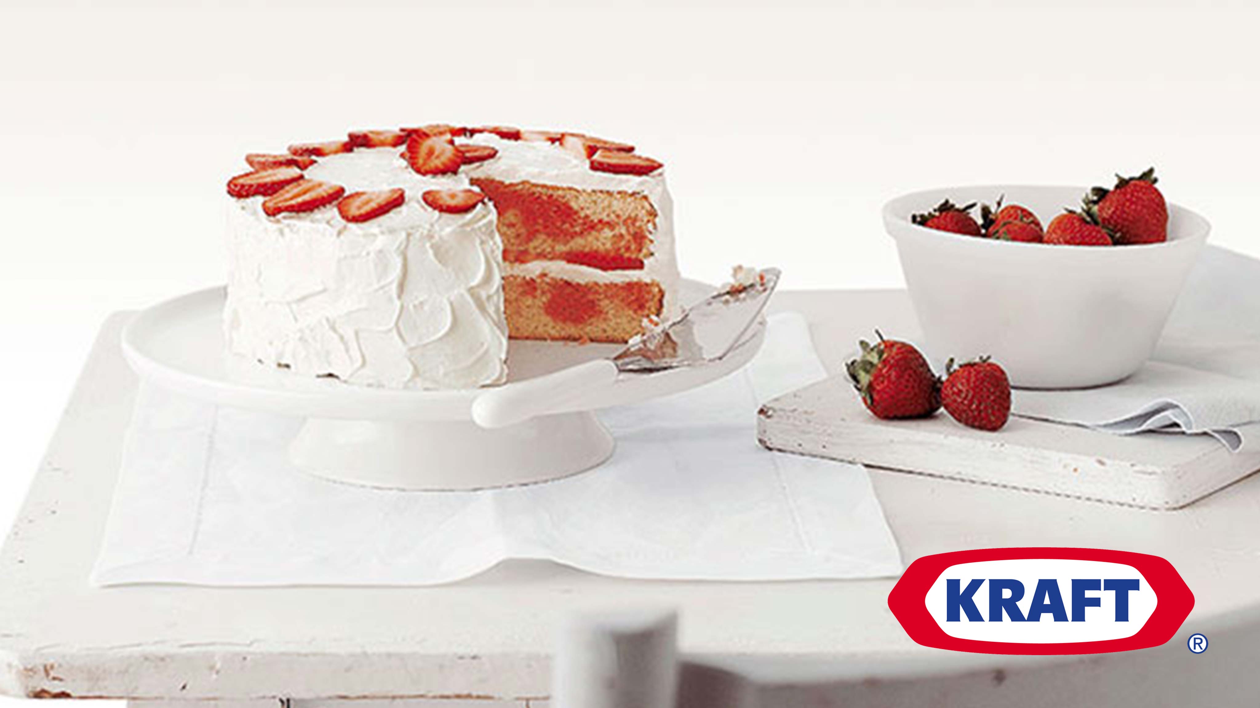 Image for Recipe Strawberry Swirl Cake